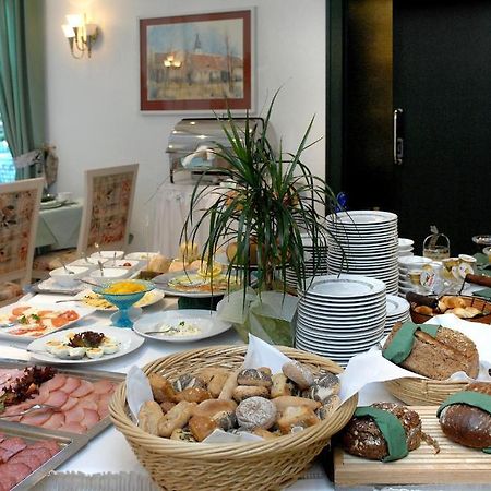 Hotel Gasthof Der Krug Stegaurach Εξωτερικό φωτογραφία